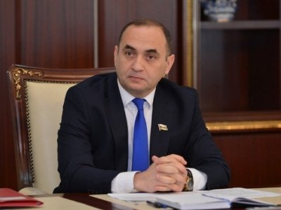 Bəzi valideynlər uşaqlarını həddindən artıq ərköyün böyüdür