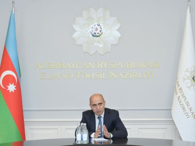 Emin Əmrullayev internat məktəblərinin direktorları ilə görüşüb