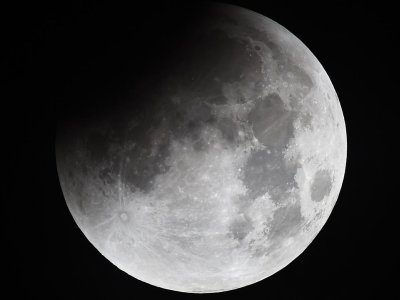 Çin Ayda iki yeni mineral kəşf etdi