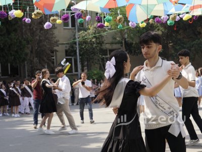 "Son zəng" ilə bağlı yeni tələblər- Çıxışlar məktəb formasında OLMALIDIR