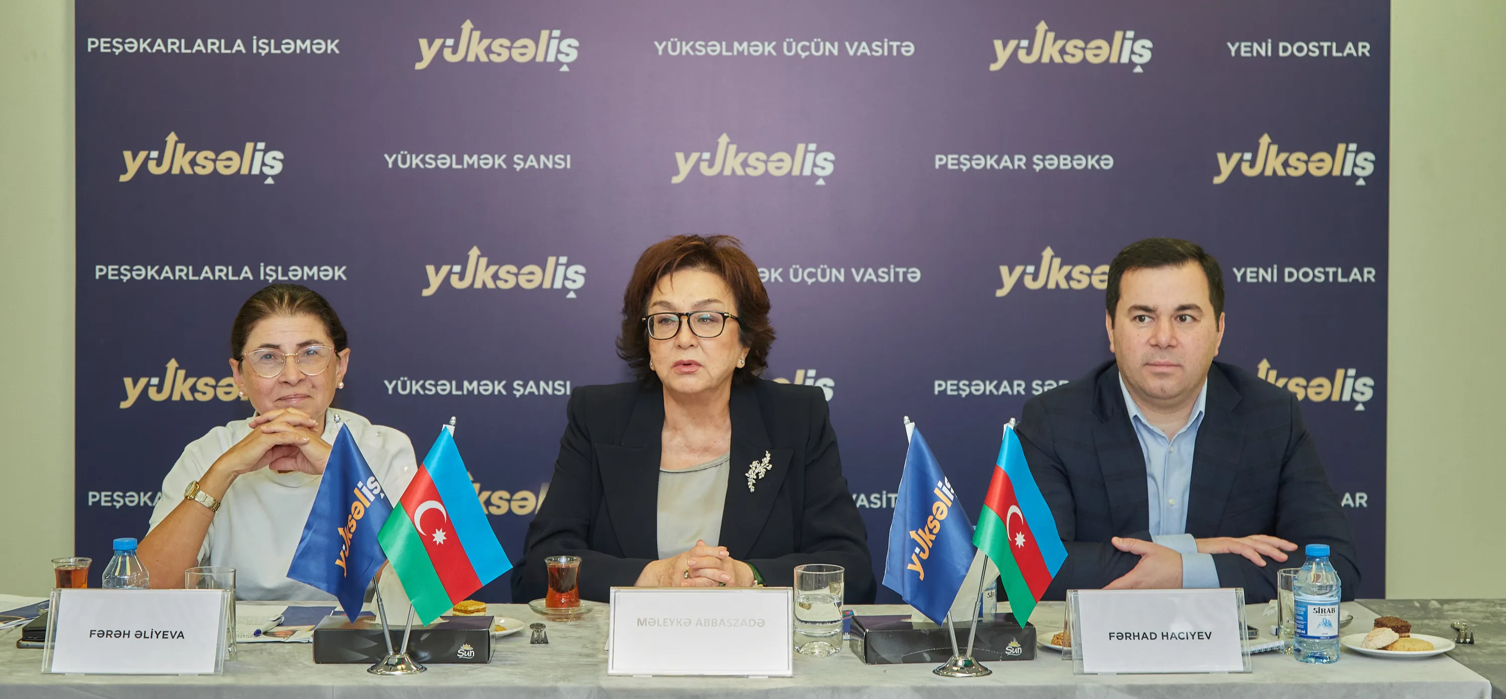 Məleykə Abbaszadə&nbsp;&ldquo;Yüksəliş&rdquo; müsabiqəsinin qalibləri ilə görüşüb