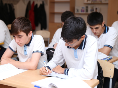 RFM və Lütfi Zadə Olimpiadasının yarımfinalı keçirilib