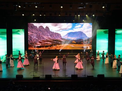 BMU tələbələri festivalın yekun konsertində çıxış ediblər