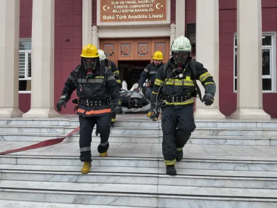 FHN&nbsp;liseydə&nbsp;təlim keçirib - FOTO