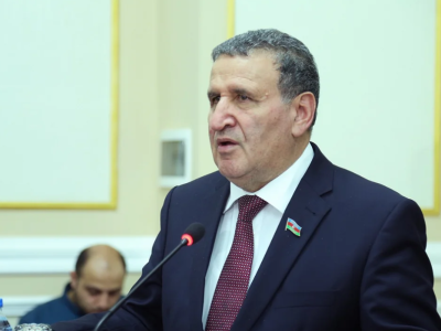 Azərbaycan dilini dörd əsas istiqamət üzrə inkişaf etdirməliyik