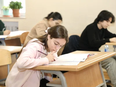 &ldquo;Əzbər yox, düşüncə tələb olunurdu&rdquo; - "Tarixi" suallara müəllimdən maraqlı&nbsp;&nbsp;ŞƏRH