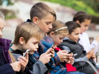 16 yaşı olmayanlar internetdə bunları edə bilməyəcək!​​​​​​