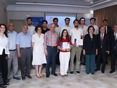 AzMİU-da olimpiada qalibləri mükafatlandırıldı