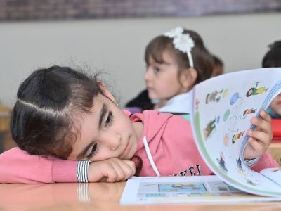 Nazir: "10 yaşlı uşağa nə qədər ev tapşırığı verilməlidir? &ndash; Bunu heç kim bilmir"