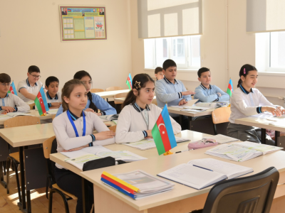 Azərbaycanda şagirdlərin sayı açıqlanıb