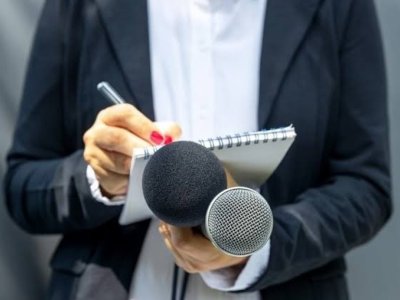 Jurnalistika ixtisasına qəbul olmaq istəyən abituriyentlərin qeydiyyatı başlanıb