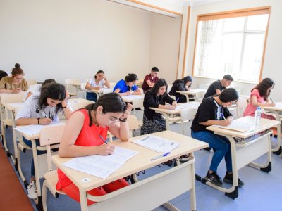 "3-5 balı çatmadığı üçün gələcəyin həkimi kimya müəllimi olur"