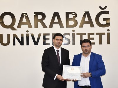 &ldquo;Firidun bəy Köçərli&rdquo; mükafatı&nbsp;Qarabağ Universitetinin rəhbərliyinə təqdim edilib