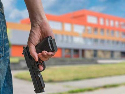 Filippində məktəbdə DƏHŞƏT: 2 şagird həyatını itirdi