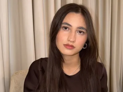17 yaşlı qız itkin düşdü
