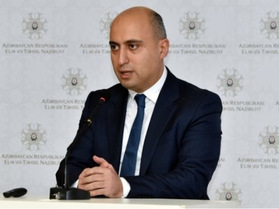 Emin Əmrullayevdən tələbə adını qazanan gənclərə&nbsp;TƏBRİK