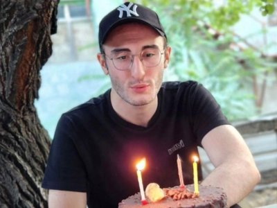 Xərçəngə&nbsp;qalib gələn universitet tələbəsi yol qəzasında həyatını itirdi