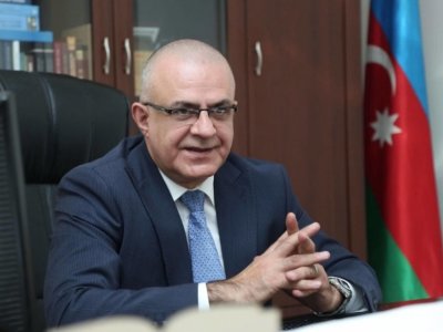 Müəllimlərin sertifikasiyası ali məktəblərin buraxılış imtahanları ilə birgə keçirilə bilər &ndash; Deputat