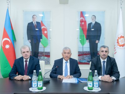 BMU-nun rektoru 600-dən yuxarı bal toplayan tələbələrlə görüşüb