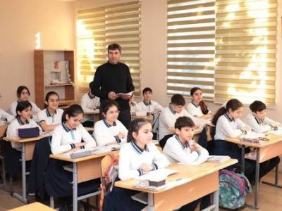 Naxçıvanda yeni tədris ilində 49 min şagird təhsil alacaq