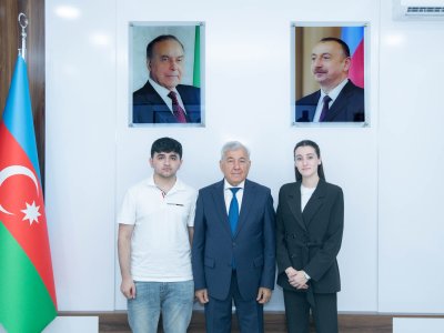 BMU rektoru şəhid ailələrinin üzvü olan tələbələrlə görüşüb