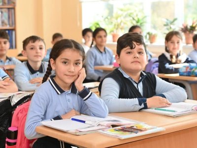 Vahid məktəbli formasının bilmədiyimiz&nbsp;üstünlükləri - Görünməyən detallar