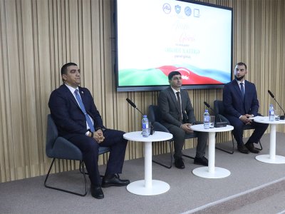Azərbaycan Universitetində Vətən müharibəsi qazisi ilə tələbələrin görüşü olub