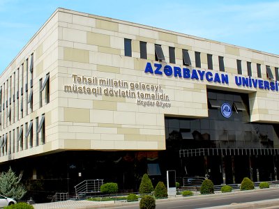 Azərbaycan Universitetinin fərqlənmə diplomu alan MƏZUNLARI
