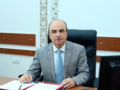 Sabiq rektordan xəbərdarlıq: &ldquo;Ayıq-sayıq olmalı, təxribatlara uymamalıyıq&rdquo;