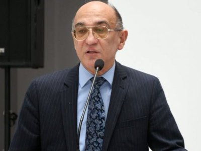 Kafedra müdiri vəfat etdi