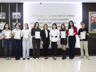 Azərbaycan Universitetinin 16 tələbəsi PTE sertifikatını əldə edib