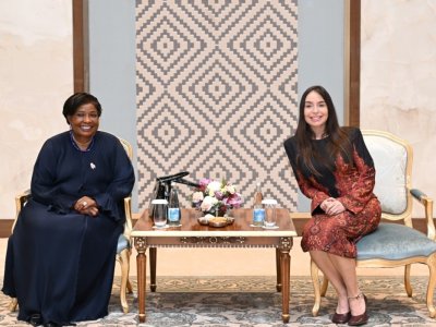 Leyla Əliyeva Səmərqənddə Zimbabvenin birinci xanımı ilə görüşüb