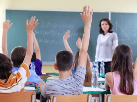 Orta məktəblərin statusu DƏYİŞDİRİLİR