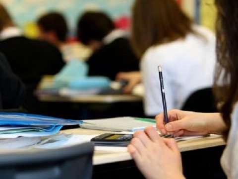 Gürcüstanda nə qədər azərbaycanlı tələbə oxuyur? - Statistika