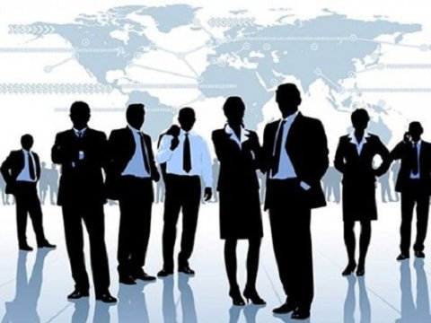 “Bizdə təhsil sektoru əmək bazarının sifarişlərinə uyğunlaşa bilmir” - Ekspertlərdən etiraz