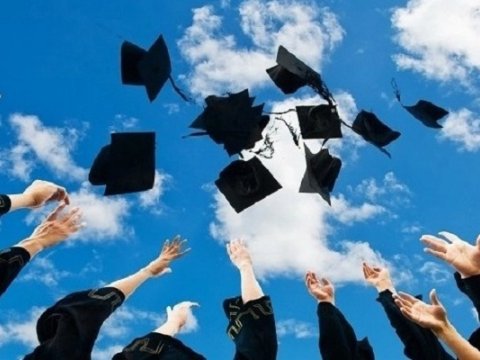 Azərbaycanda tələbələr universiteti 4 ildən tez də bitirə bilərlər - RƏSMİ