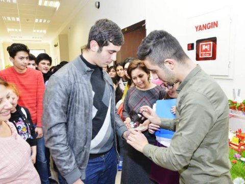 Tələbələrin tətil PLANLARI: “Bayramı cəbhədə əsgərlərlə keçirəcəyəm”