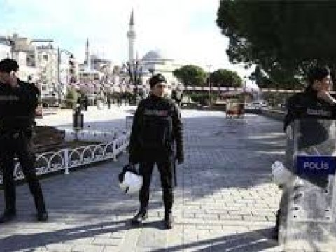 Suriya məktəbində terror aktı: 16 şagird öldü