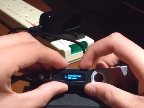 15 yaşlı məktəbli kriptovalyutaların “beynini” hack etdi