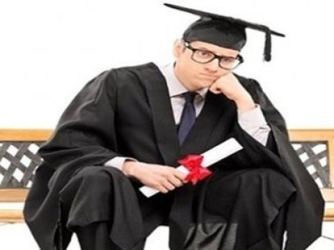 Universiteti bitirən hər 4 məzundan biri işsizdir