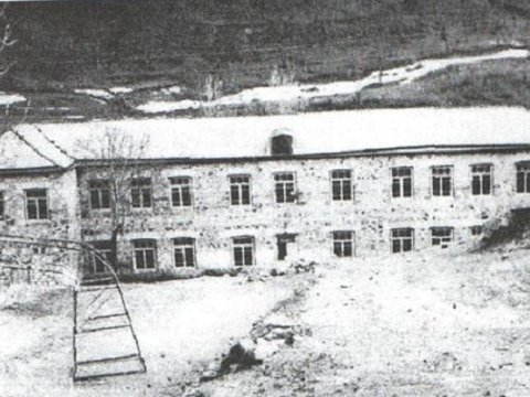 Qərbi Azərbaycanın “kiçik akademiya”sı - Erməniləri qıcıqlandıran kənd məktəbində hansı məşhurlar oxuyub?