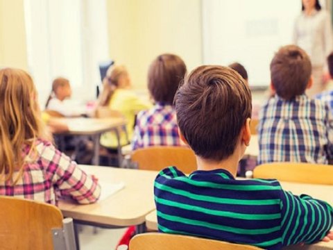 Məktəblərdə böyüməyən uşaqlar - Təhsil ocaqlarımız niyə şəxsiyyət formalaşdıra bilmir?