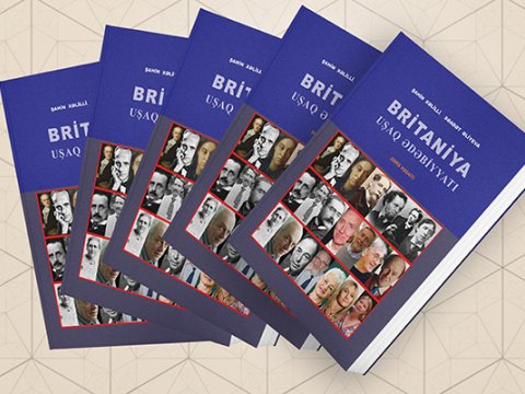 Rektor dərs vəsaiti yazdı