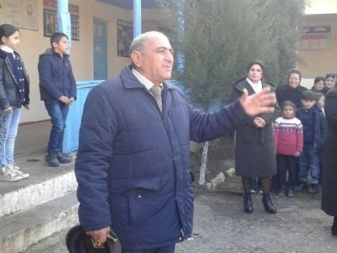 “Şagirdlər repetitor yanına getmədən də universitetə qəbul oluna bilərlər” - 37 ilin direktoru