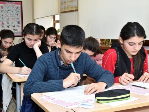 Fənn olimpiadalarının yarımfinal turunda iki mindən çox Bakı məktəblisi iştirak edib