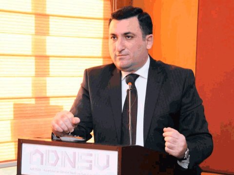 Rektor rəhbərlik etdiyi universitetin tarixi uğurundan yazdı - MƏQALƏ