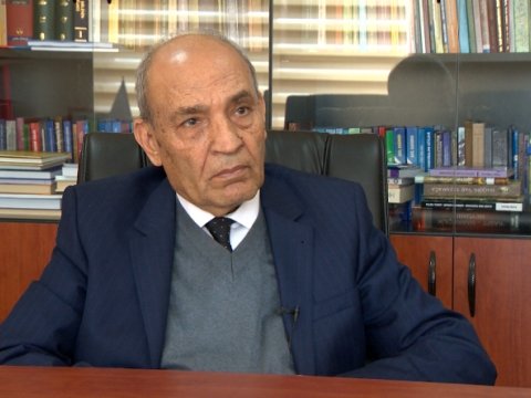 Azərbaycan elmində yeni bəla: “Magistraturaya bir nəfər də olsun, oğlan gəlmir”