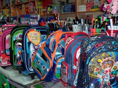 Qiyməti “od tutub yanan” pulsuz təhsilimiz - Valideynlər hər ay nə qədər xərcə düşür? - SİYAHI