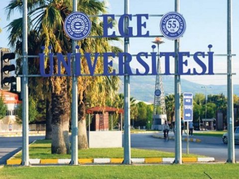 “Buradakı bəzi restoran və evlərdə Azərbaycan bayrağı asılıb” - Xaricdə oxuyan  azərbaycanlı