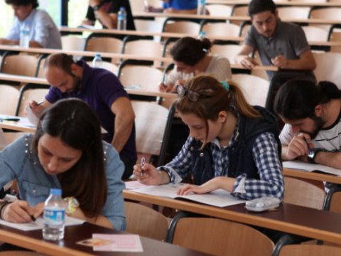 Abituriyentlər onlayn sınaq imtahanı verə biləcəklər